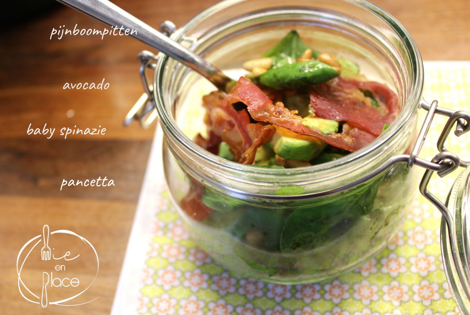 Mie en Place Avocado spinazie pancetta salade
