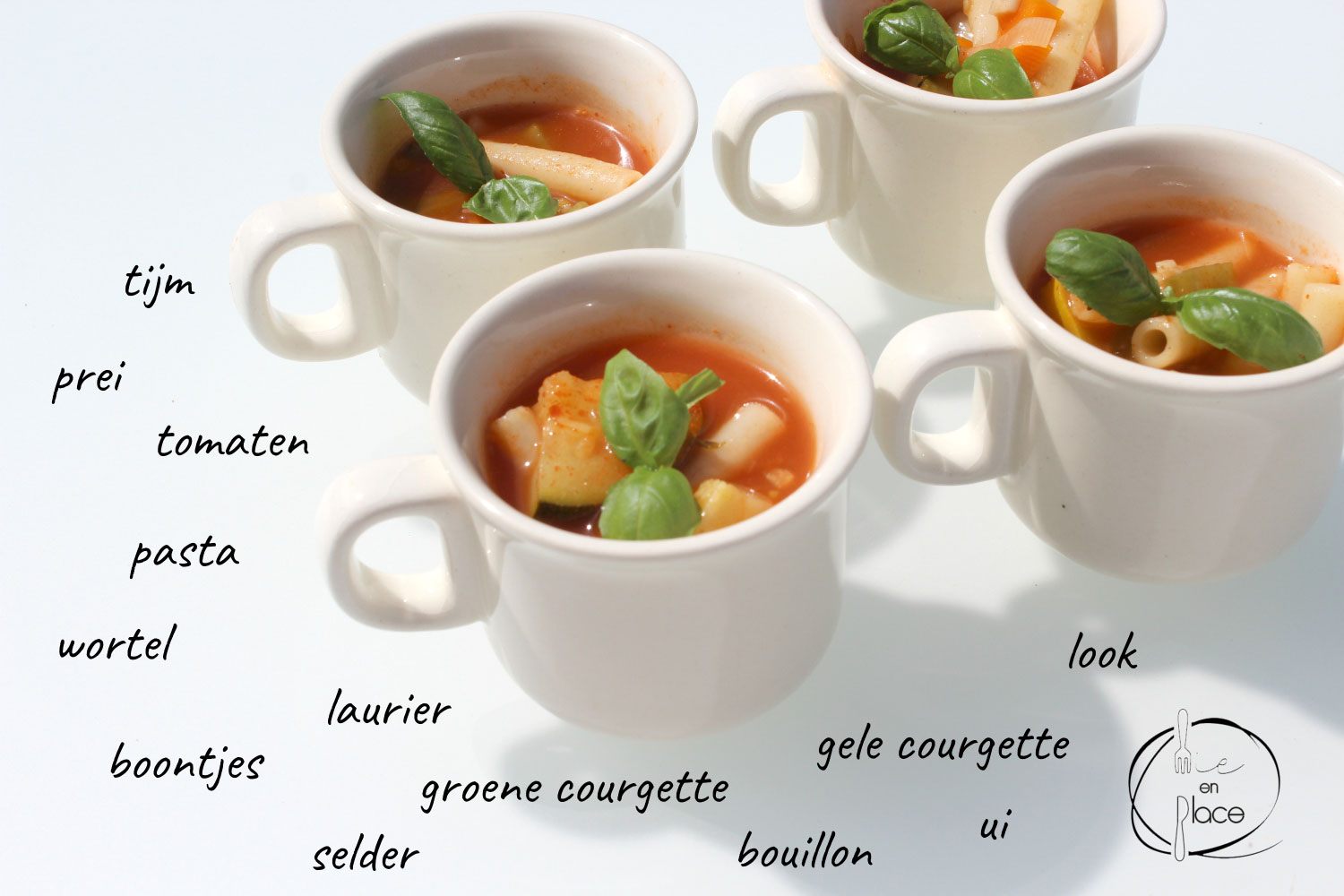Mie en Place zomer minestrone soep