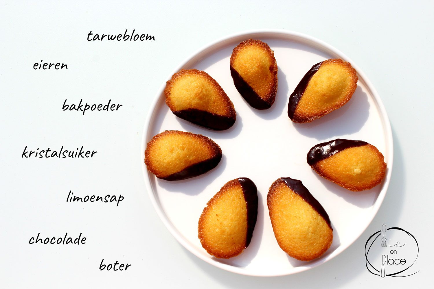 Mie en Place madeleintjes met chocolade
