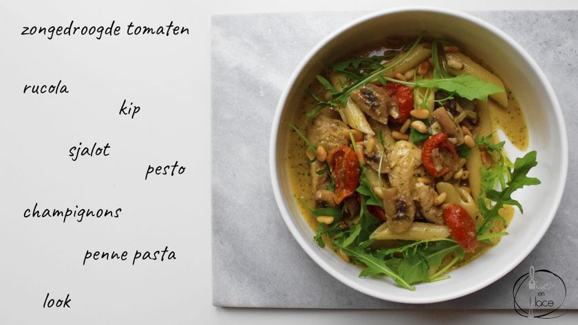 Mie en Plzce kip pesto