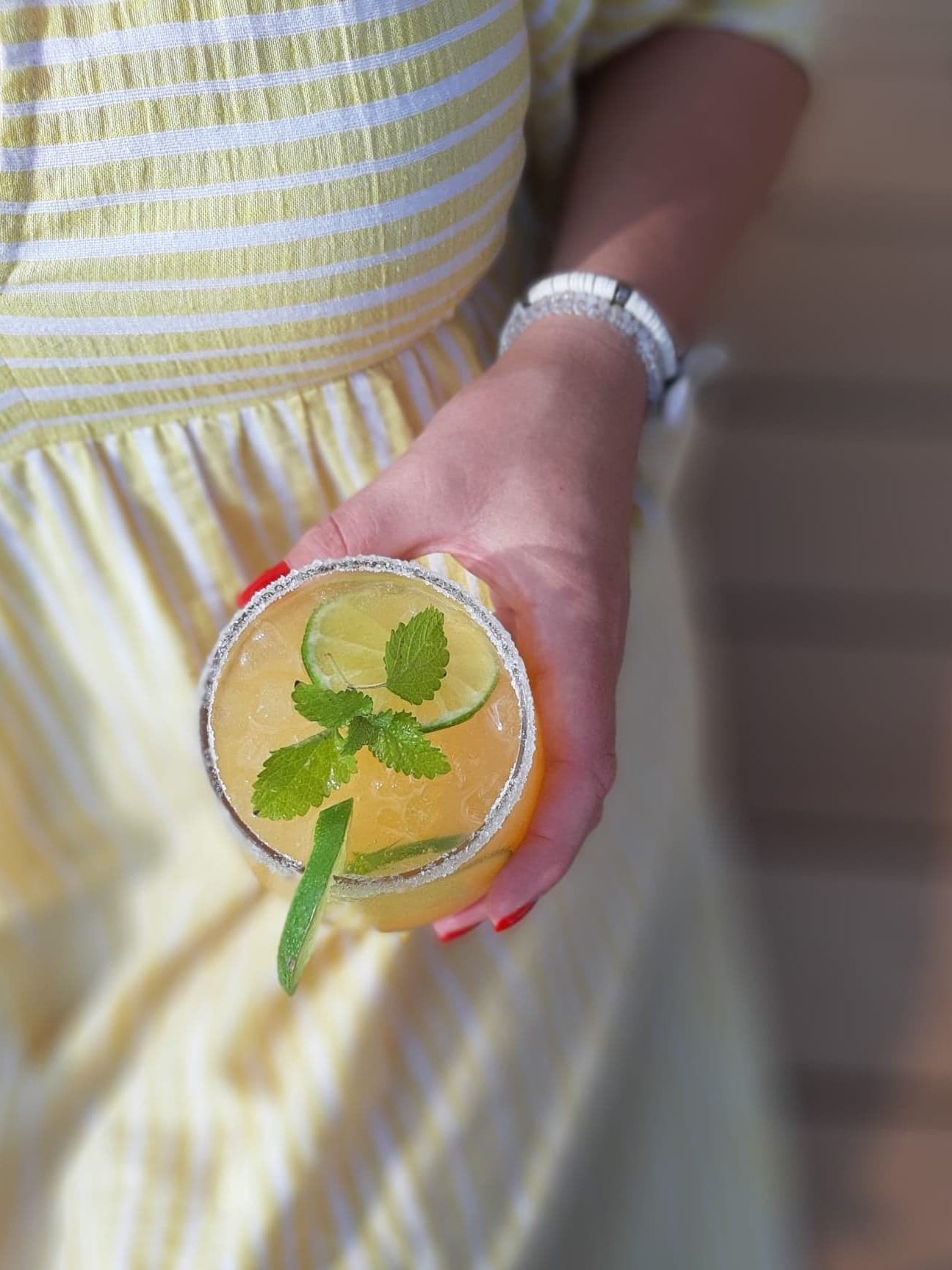 Mie en Place mocktail met gele Crodino