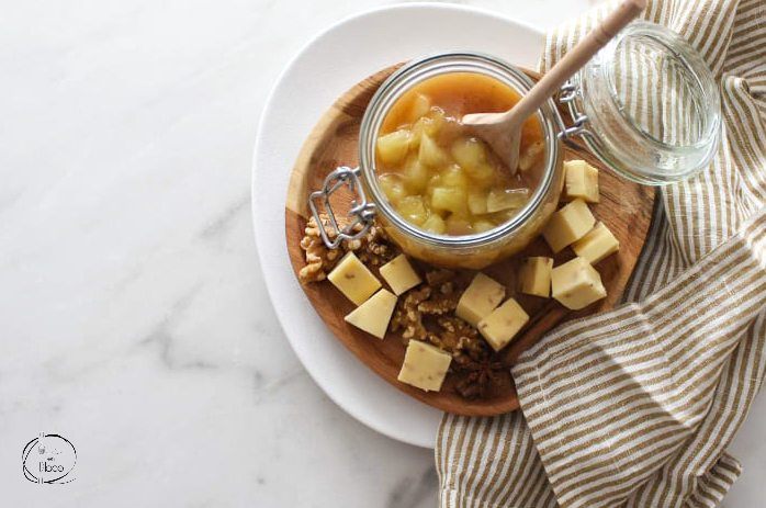 Mie en Place kruidige peren- en appelcompote